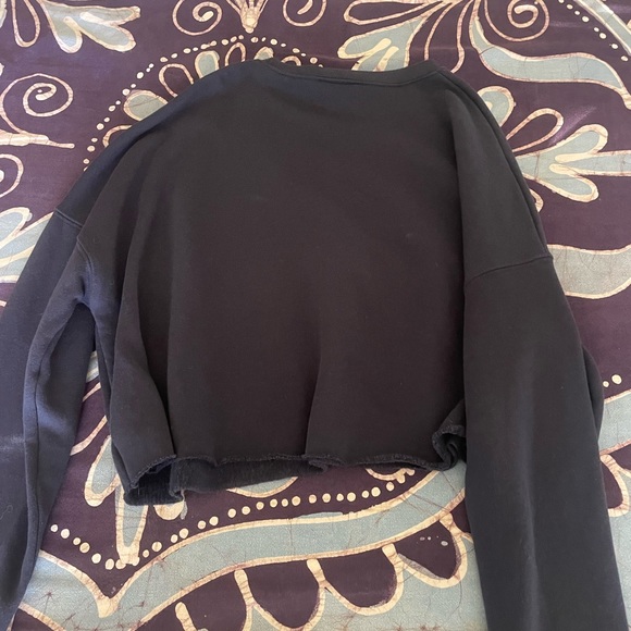 Koch “Kiss Me in Texas” Navy Cropped Sweatshirt - Picture 4 of 4